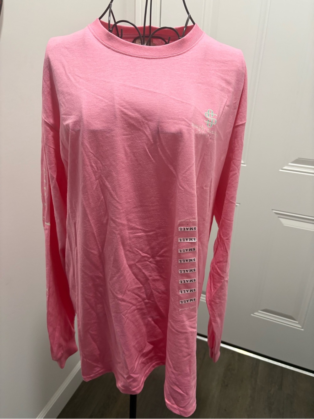 NWT Simply Southern Pink 'Blame It All On My Roots' Graphic Long Sleeve Sz Large - Picture 2 of 7